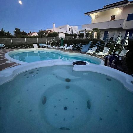B&B Villa Alma San Costanzo Exterior photo