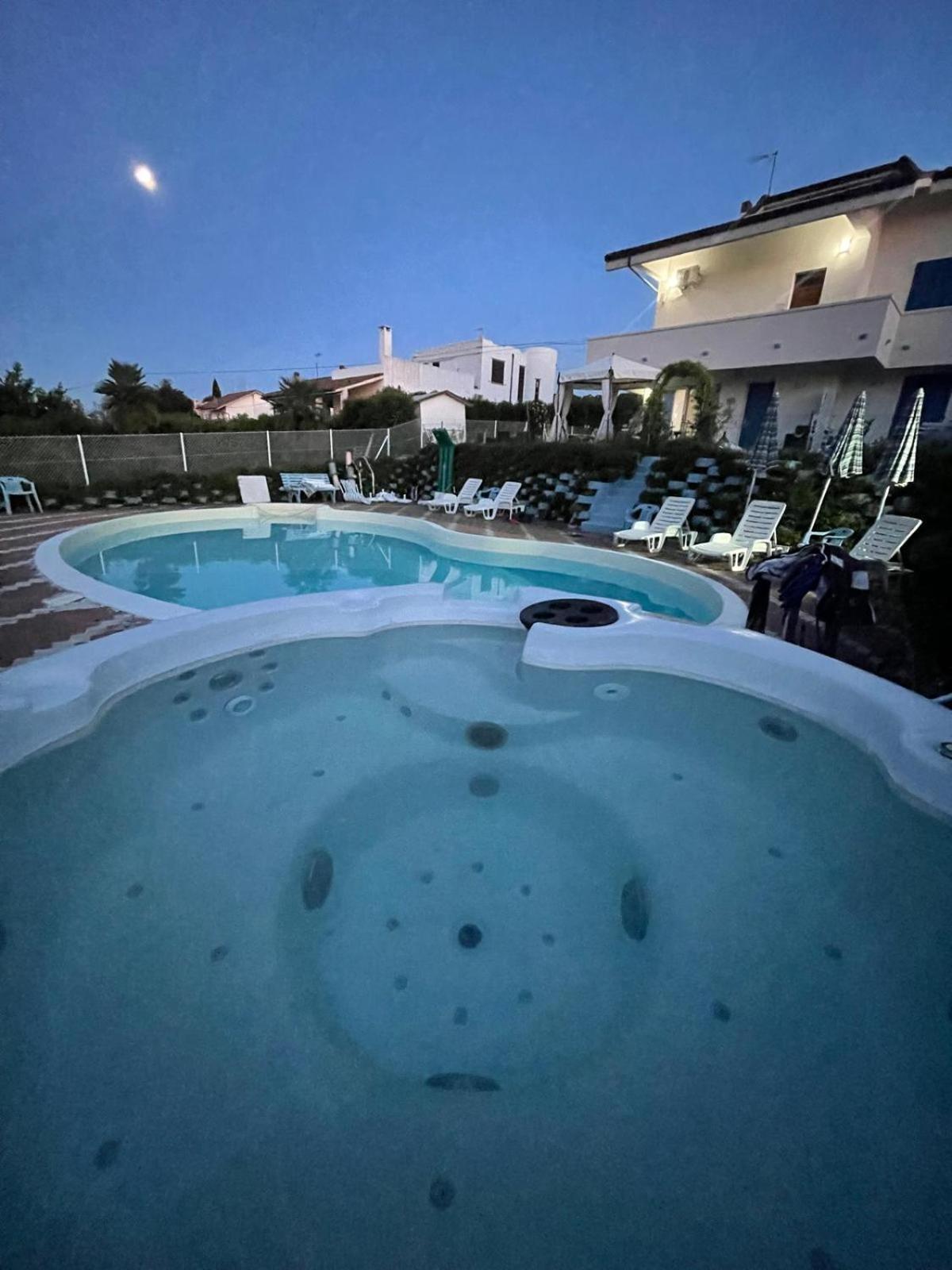 B&B Villa Alma San Costanzo Exterior photo